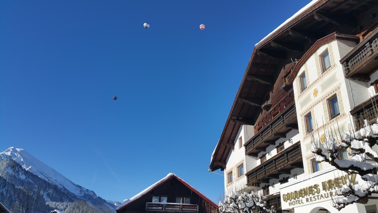 Hotel Goldenes Kreuz Tannheim Buitenkant foto